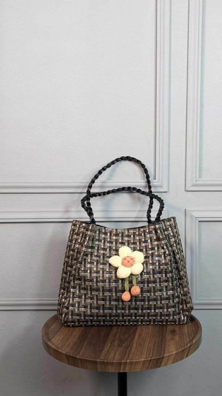 Elegant Lattice Texture Tote Bag, zozoj